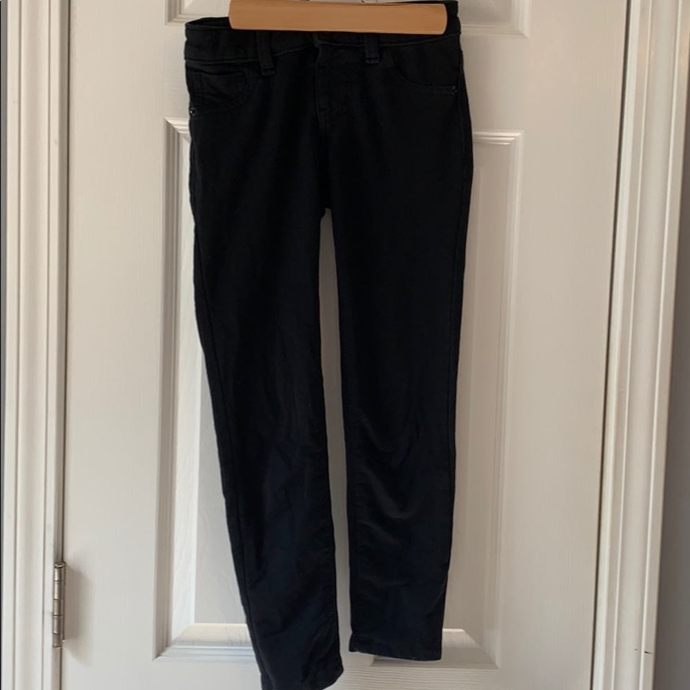 Cat & Jack girls black jagging pants. Size M 7/8